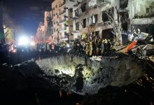 ABD İran Savaşı’nda İran’ın füzeli misilleme saldırısında İsrail’in başkenti Tel Aviv yakınlarında 2 kişi öldü, 2 kişi ise ağır yaralandı