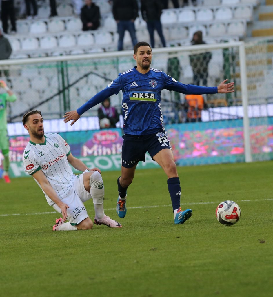 Konyaspor, 6 puanlık maçta Kasımpaşa'yı ağırladı 1 konyaspor2