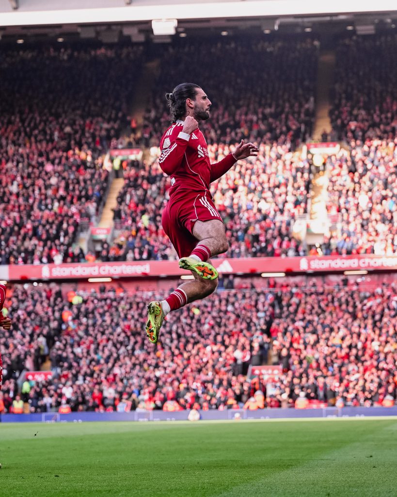 Liverpool, 90'da yıkıldı 1 liverpool1 1