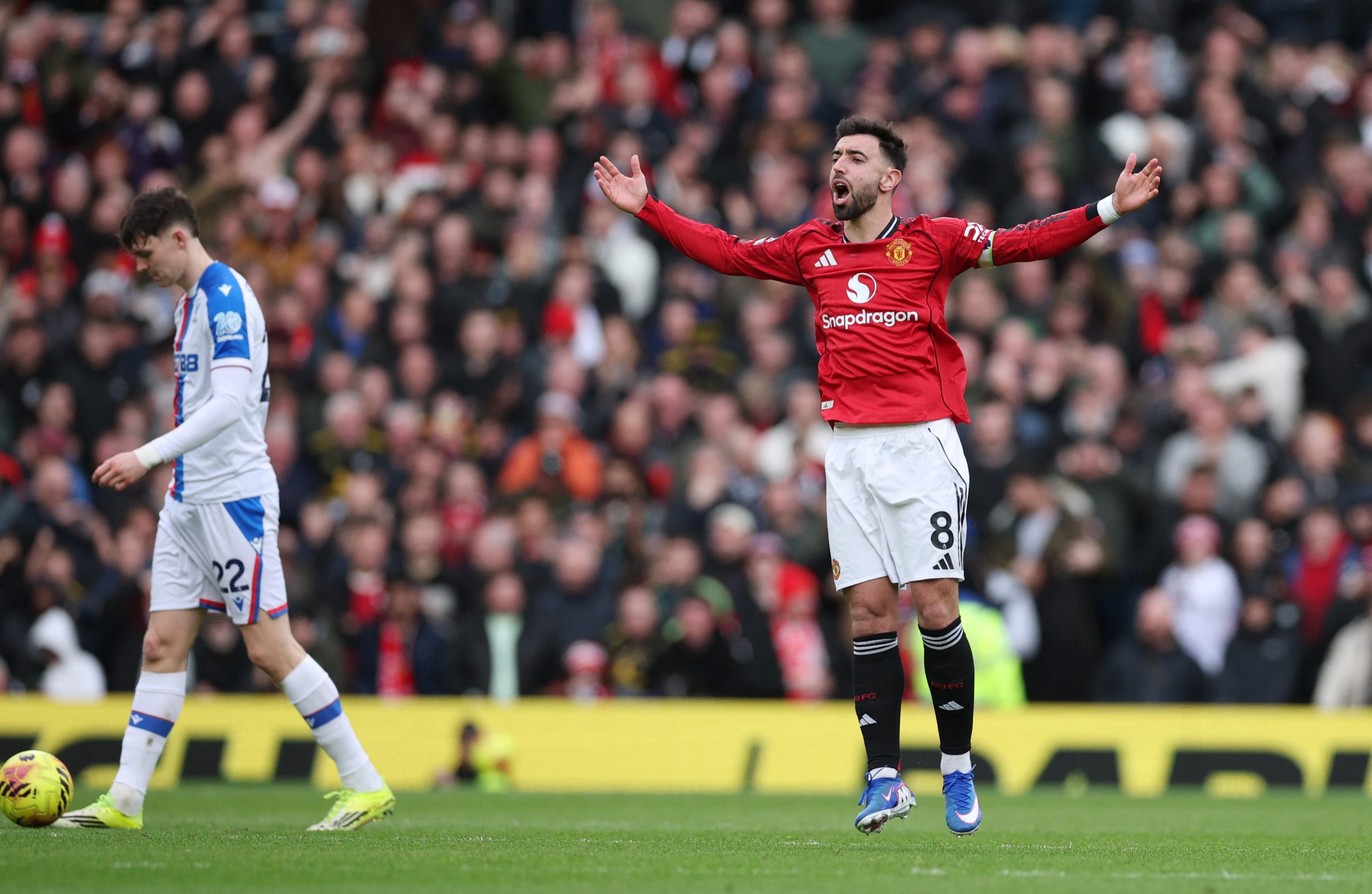 Manchester United kaderini değiştirdi 1 İngiltere Premier Lig’de Manchester United, Crystal Palace’ı 2-1 yenerek kötü giden performansını terse çevirdi