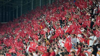 Müslüm Gülhan: Galibiyet iyidir 1 NationalTurk yorumcusu Müslüm Gülhan bu hafta ki BirGün gazetesinde yer alan köşesinde okuyucularını 13 Kasım 2005'e götürdü...