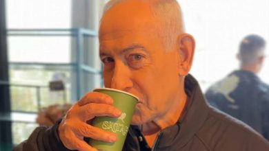 İsrail Başbakanı Binyamin Netanyahu hakkında İran saldırısında öldüğü yönünde ortaya atılan iddialar sosyal medyada gündem oldu.