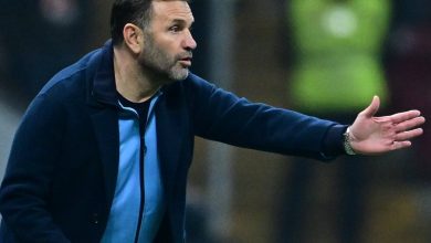 Kartı Okan Buruk gördü! Yardımcısına yazıldı 1 Beşiktaş derbisinde Galatasaray Teknik Direktörü Okan Buruk’un sarı kart görmesine rağmen yardımcısı Fadıl Koşutan’a yazıldığı iddiası gündeme bomba gibi düştü