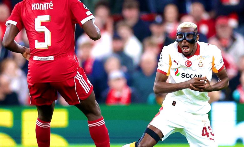 Galatasaray'ın Liverpool'a 4-0 yenildi maçta kolu kırılan Victor Osimhen, ülkesi Nijerya'da sakatlığı ile ilgili konuştu