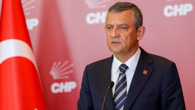 Ankara Cumhuriyet Başsavcılığı, Özgür Özel’in Kuşadası mitinginde Cumhurbaşkanı Erdoğan’a yönelik sözleri nedeniyle soruşturma başlattı.