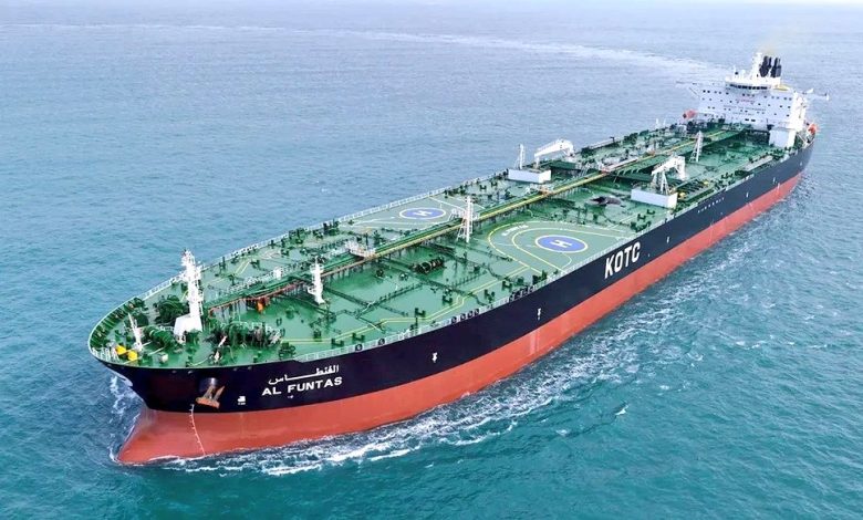 ABD İran Savaşı'nda Körfez'de mahsur kalan yaklaşık 320 geminin tamamının çıkması iki buçuk yıl sürebilir