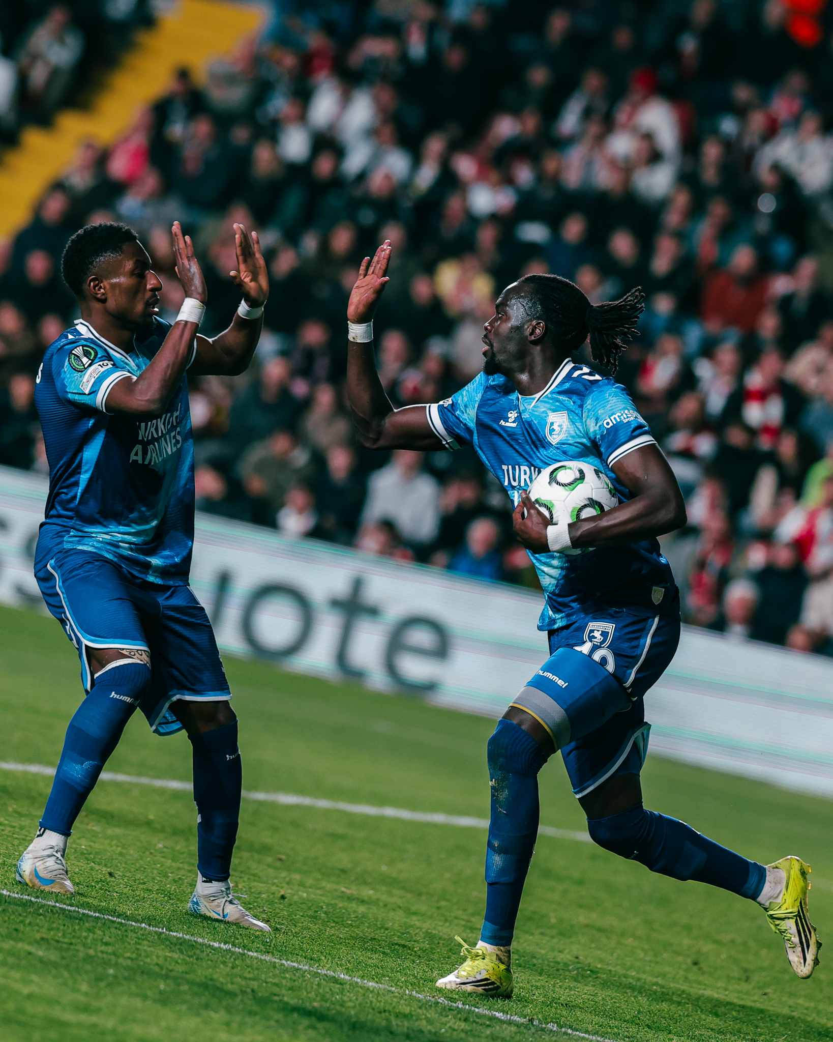UEFA sıralaması! Seneye kaç takımımız Avrupa'ya gidecek? 1 UEFA sıralamasını ülkemizin 9. sırada tamamlamasının ardından Süper Lig şampiyonu doğrudan Şampiyonlar Ligi'ne katılacak