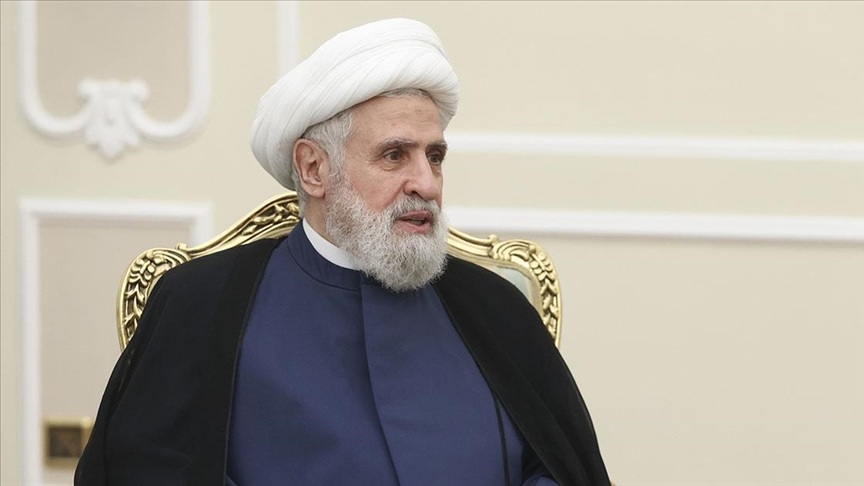 ABD İran Savaşı! Naim Kasım’ın yeğeni öldürüldü 1 ABD İran Savaşı! İsrail ordusu, Hizbullah lideri Naim Kasım’ın yeğeni ve özel sekreteri Ali Yusuf Harşi’nin Beyrut’ta düzenlenen hava saldırısında öldürüldüğünü açıkladı.