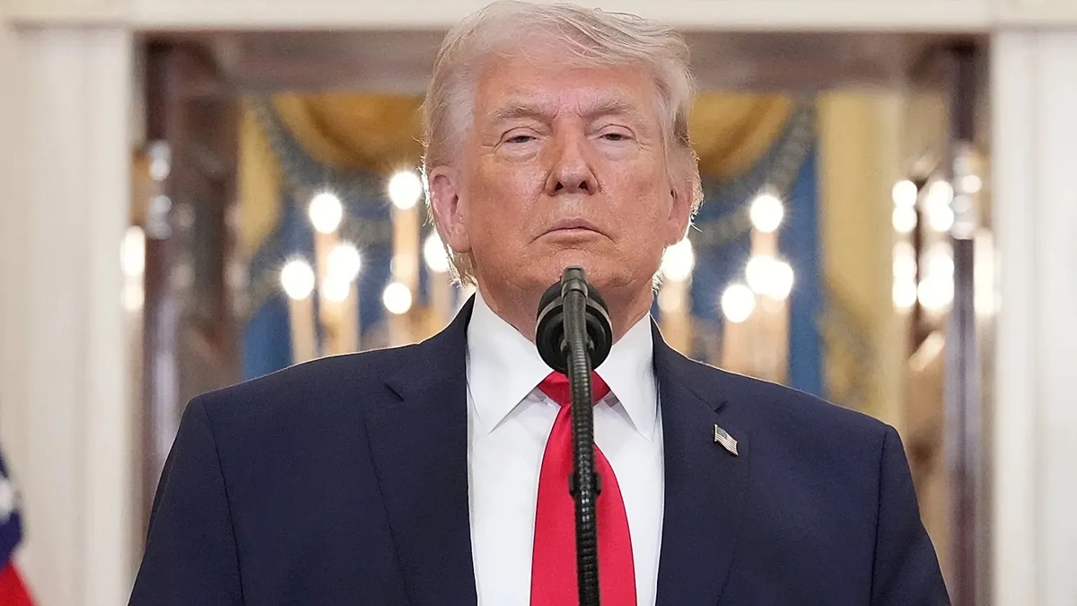 ABD İran Savaşı! ABD Başkanı Donald Trump, İran’a Hürmüz Boğazı’nı ticari gemilere açması için verdiği süreyi 8 Nisan’a kadar uzattığını açıkladı.