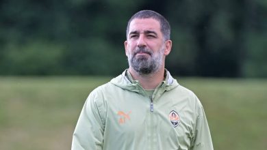 Arda Turan'lı Shakhtar Donetsk, Hollanda'nın AZ Alkmaar takımını eleyerek UEFA Konferans Ligi'nde yarı finale yükseldi