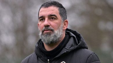 Arda Turan yönetimindeki Shakhtar Donetsk, Zorya Luhansk deplasmanında 2-1 kazanarak yenilmezliğini 16 maça yükseltti