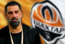 Arda Turan'lı lider Shakhtar Donetsk, Ukrayna Ligi'nde aynı puana sahip olan LNZ Cherkasy ile deplasmanda 2-2 berabere kaldı