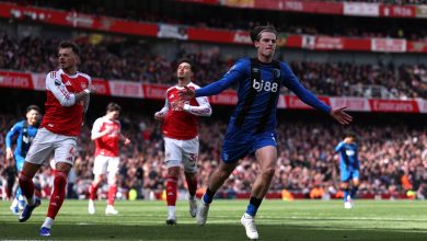 Arsenal’a ağır darbe 5 İngiltere Premier Lig lideri Arsenal, evinde Enes Ünal’lı Bournemouth’a 2-1 yenilerek 8 maç aradan sonra kaybetti