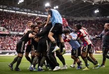 Alman Ligi’nde lider Bayern Münih, 2-0 geriye düştüğü Freiburg deplasmanında 3-2 kazanarak şampiyonluğa bir adım daha yaklaştı