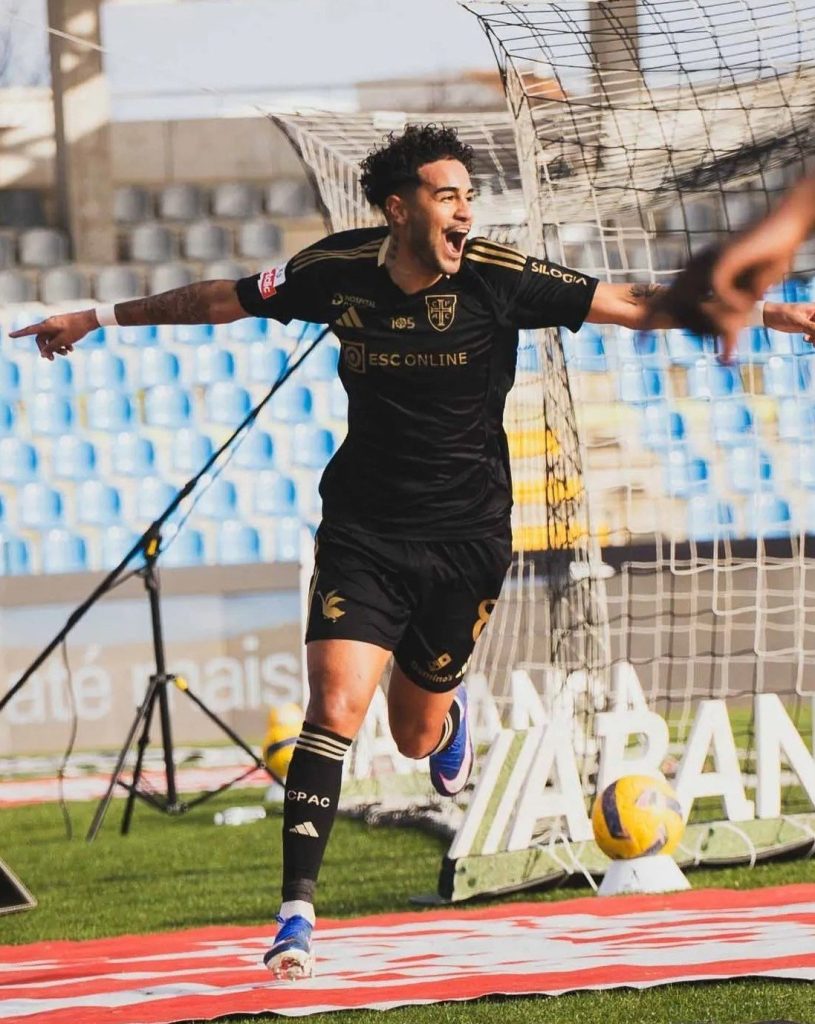 Benfica ve Jose Mourinho'ya şok 2 casapia