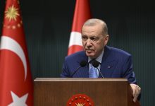 Cumhurbaşkanı Erdoğan, Kabine Toplantısı sonrası yaptığı açıklamada geçen hafta okullarda yaşanan silahlı saldırıların tüm yönleriyle ele alındığını söyledi.