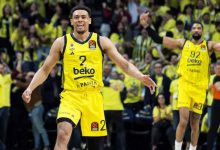Türkiye Sigorta Basketbol Süper Ligi’nde son iki maçını kaybeden Fenerbahçe Beko, Yukatel Merkezefendi'yi yenerek moral buldu