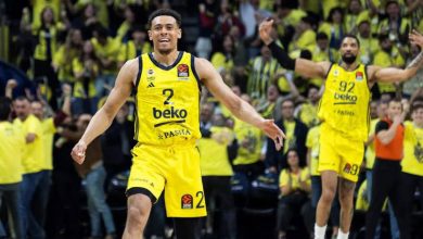 Türkiye Sigorta Basketbol Süper Ligi’nde son iki maçını kaybeden Fenerbahçe Beko, Yukatel Merkezefendi'yi yenerek moral buldu