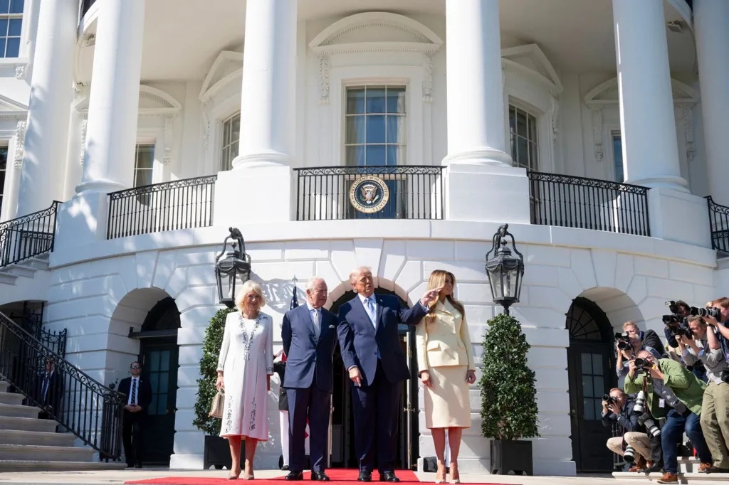 İngiltere Kralı 3’üncü Charles ve Kraliçe Camilla, ABD ile İngiltere arasındaki ilişkileri öne çıkaran dört günlük resmi ziyaret için Washington’a gitti.