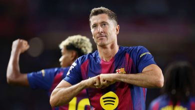 Barcelona artık şampiyon gibi 6 Atletico Madrid deplasmanında 2-1 kazanan Barcelona, bitime 8 hafta kala Real Madrid ile farkı 7 puana çıkararak şampiyonluğa iyice yaklaştı