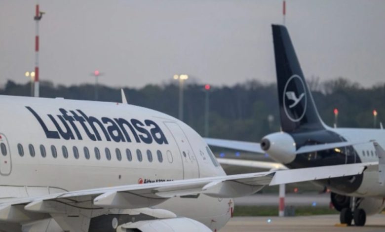 Alman havayolu devi Lufthansa, akaryakıt maliyetlerindeki sert yükseliş ve bölgesel gerilimlerin enerji piyasalarındaki etkisiyle 20 bin seferini iptal etti