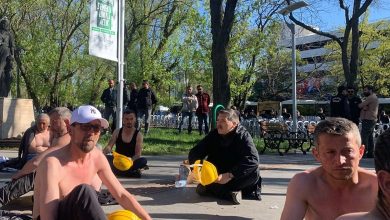 Eskişehir’den Ankara’ya hakları için yürüyen, 8 gündür açlık grevinde olan maden işçileri bugün 18:00'de Yıldızlar Holding önünde olacak
