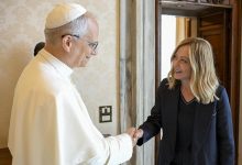 İtalya Başbakanı Giorgia Meloni, Papa'yı hedef alan ABD Başkanı Donald Trump'a sert şekilde yüklendi