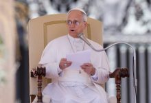 İlk ABD'li Papa olan 14. Leo, Pentagon tarafından tehdit edilmesi sonrası 250. kuruluş yıl dönümü kutlamaları için planladığı ziyareti iptal etti