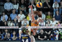 Vodafone Sultanlar Ligi'nde play-off final serisi 5. ve son maçında VakıfBank, Fenerbahçe Medicana'yı 3-1 yenerek şampiyon oldu