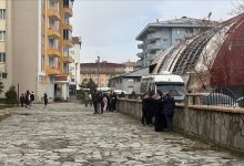 Van’ın Tuşba ilçesinde meydana gelen 5.2 büyüklüğündeki deprem, çevre illerde de hissedildi. İlk belirlemelere göre olumsuz bir durum yaşanmadı.