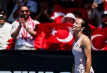 Milli tenisçimiz Zeynep Sönmez, Stuttgart 500 turnuvası elemelerinde Anna-Lena Friedsam'ı yenerek ana tabloya kaldı