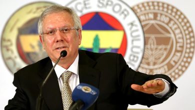 Fenerbahçe'nin eski başkanlarından Aziz Yıldırım, yazılı olarak olağanüstü genel kurulda aday olduğunu duyurdu