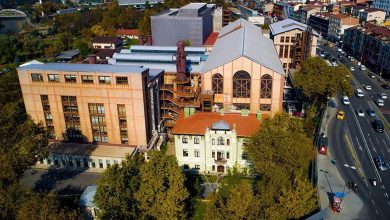 Bilgi Üniversitesi'nin kapatılmasıyla hukuk, mühendislik, işletme, psikoloji ve iletişim öğrencileri okulsuz kaldı