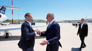UEFA Başkanı Aleksander Ceferin, UEFA Avrupa Ligi Finali öncesi bu akşam Çırağan Sarayı'nda düzenlenecek gala yemeğine katılmak üzere İstanbul'a geldi