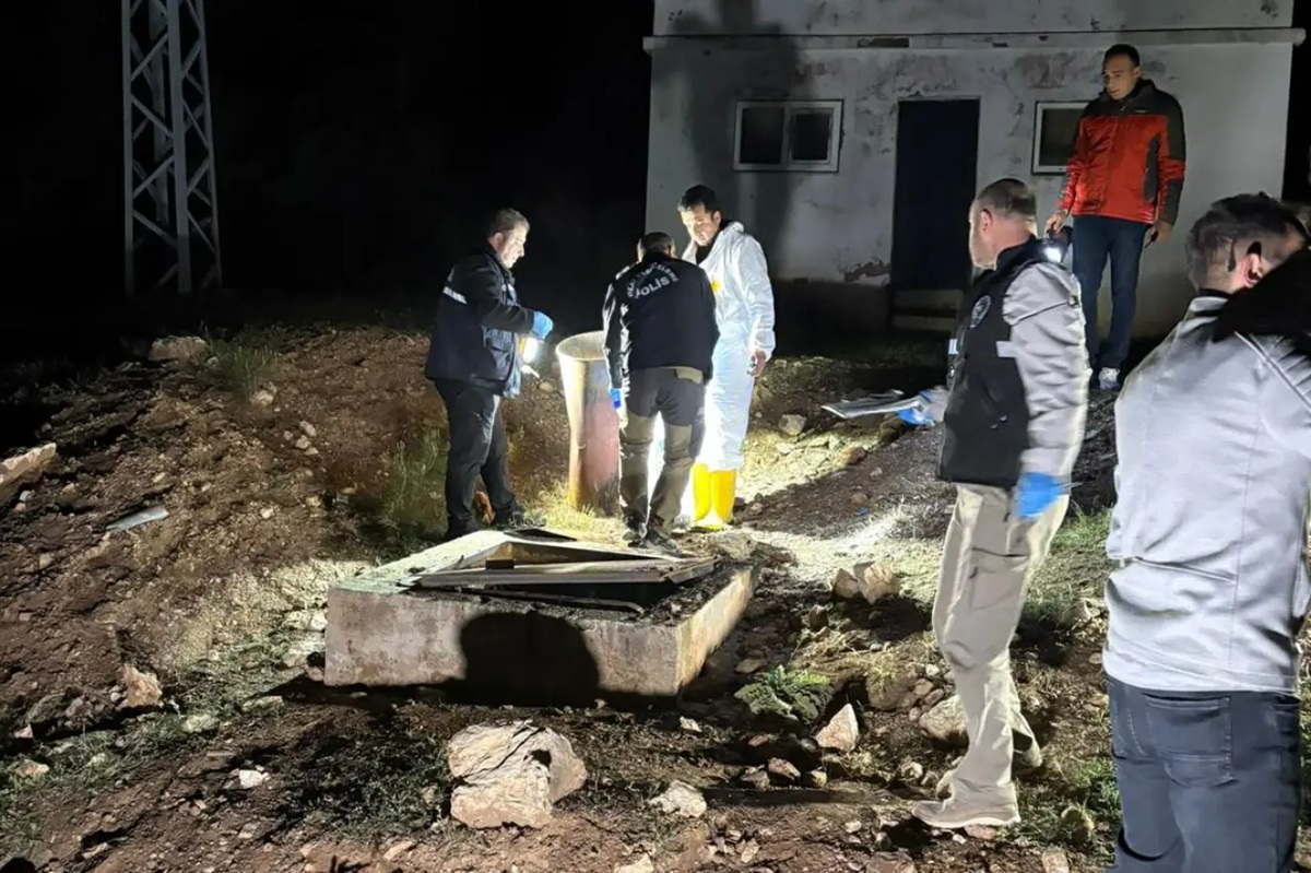 Adalet Bakanı Akın Gürlek, Antalya’da 30 Nisan gecesi kaybolan Kübra Yapıcı’nın öldürülmesine ilişkin dosyada zanlıların yakalandığını açıkladı.