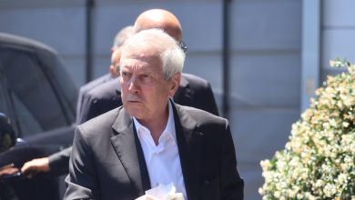 Başkan Aziz Yıldırım, Fenerbahçe Spor Kulübü Yönetim Kurulu'nda görev dağılımını belirledi. Genel Sekreter Mahmut Uslu oldu