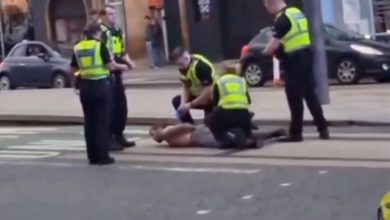 İskoçya’nın başkenti Edinburgh’da Müslümanları hedef alan saldırılarda 5 kişi yaralandı.