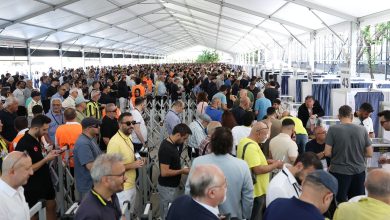 Fenerbahçe Kulübü’nün Olağanüstü Seçimli Genel Kurulu’nda oy verme işlemi saat 10.00’da başladı.
