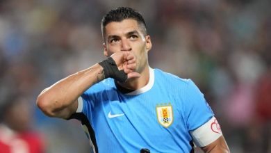 Uruguaylı yıldız Luis Suarez, 2026 Dünya Kupası sürecinde Uruguay Milli Takımı’nın ABD’de karşılaştığı muameleye sert sözlerle tepki gösterdi.