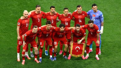 Eski hakem ve futbol yorumcusu Erman Toroğlu, Avustralya yenilgisinin ardından Milli Takım Teknik Direktörü Vincenzo Montella’yı yerden yere vurdu