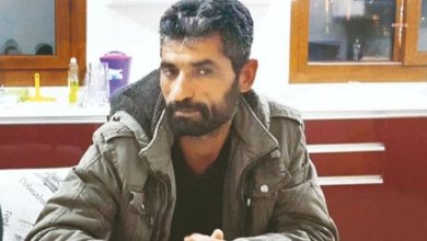 Diyarbakır'da, Narin Güran cinayetiyle ilgili tutuklanan cinayet hükümlüsü Nevzat Bahtiyar'ın oğlu ile yeğeni, yaşanan bir kavganın ardından silahla vuruldu