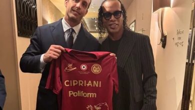 Brezilya’nın efsane yıldızlarından 46 yaşındaki Ronaldinho, İtalya 3. Lig ekiplerinden Ravenna ile sözleşme imzaladı