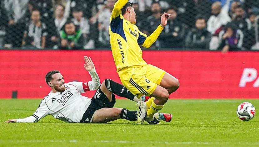 Beşiktaş’ın kaptanı Orkun Kökçü, Fenerbahçe derbisinde kırmızı kart gördü! 1 Orkun Kokcu kirmizi kart NT