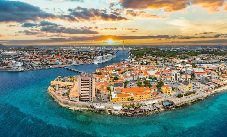 2026 Dünya Kupası’nda ilk kez mücadele eden Curaçao, Ekvador karşısındaki dirençli oyunuyla futbolseverlerin dikkatini çekti.