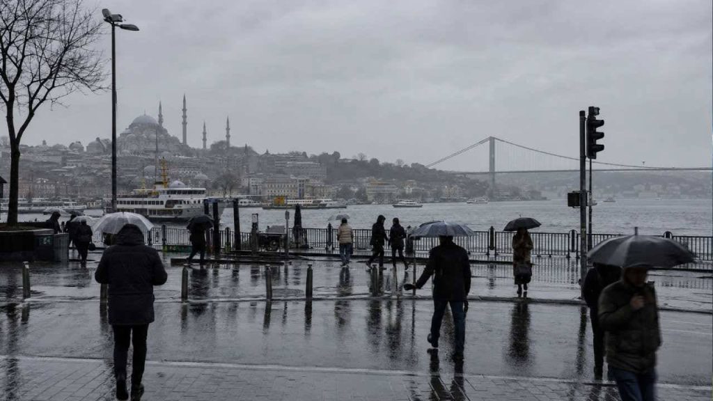 İstanbul sağanak yağışa teslim 1 istanbulson