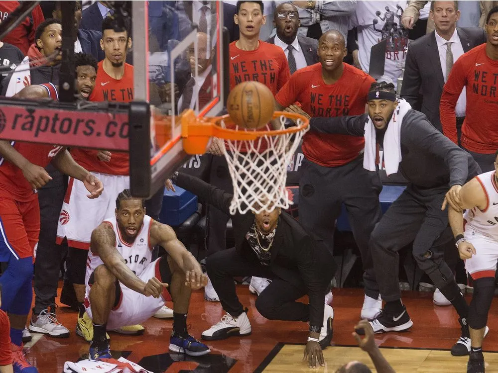 Kawhi Leonard yeniden Toronto Raptors'ta! 1 kawhi jpg