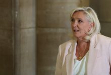 Fransa’da yargı kararının ardından Marine Le Pen’den adaylık açıklaması geldi. Le Pen, “Cumhurbaşkanlığı seçiminde adayım” dedi.