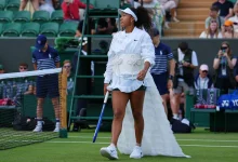 Japon yıldız Naomi Osaka kıyafetleriyle de turnuvaya damga vuruyor