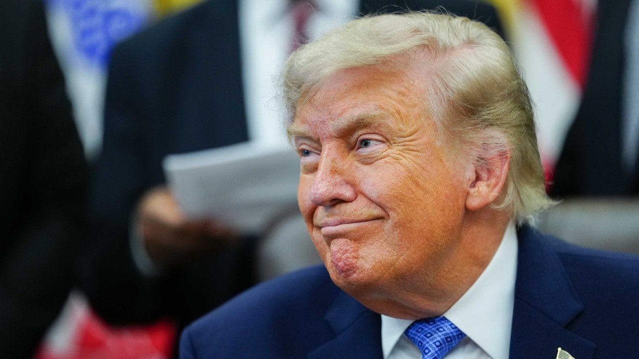 Trump’ın kripto geliri dudak uçuklattı! Bir yılda 1,2 milyar dolar 1 ABD Başkanı Donald Trump’ın geçen yıl kripto para işletmelerinden yaklaşık 1,2 milyar dolar gelir elde ettiği bildirildi.