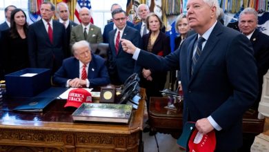 Trump’ın yakın müttefiki Lindsey Graham öldü 1 ABD Başkanı Donald Trump’a yakın isimlerden Senatör Lindsey Graham, 71 yaşında hayatını kaybetti.